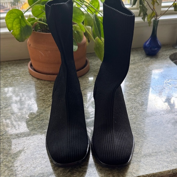 Everlane Black sock Booties - Picture 2 of 9